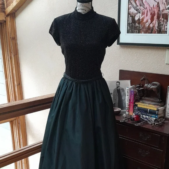 black formal black tie dress Promfast Chic A line High Neck Black Tulle Floor Length Modest Prom Dr main image 0